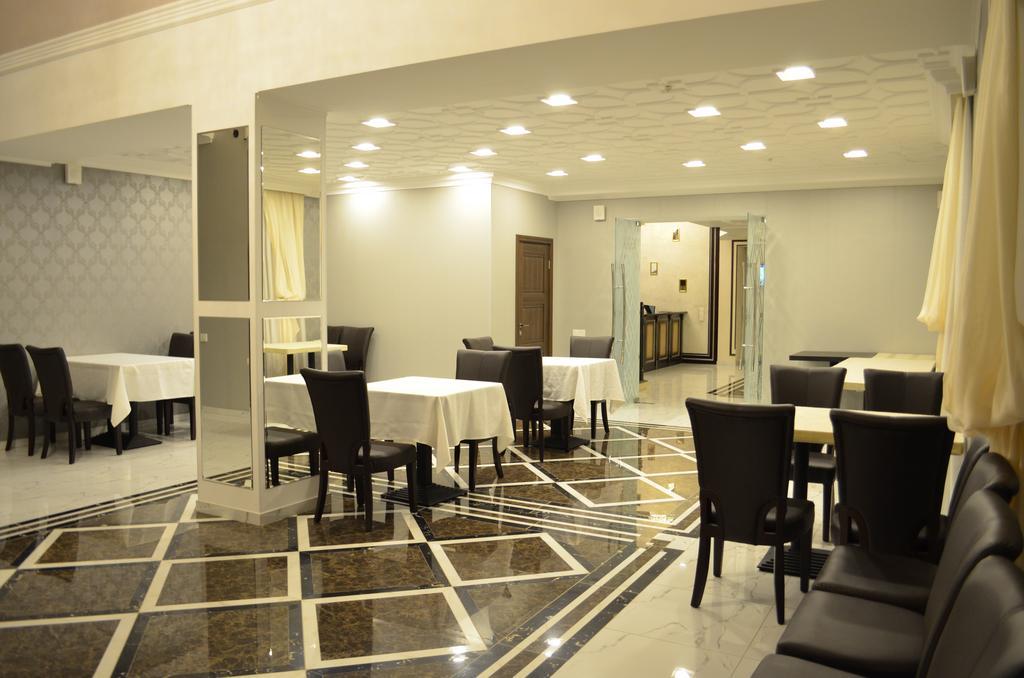 Premier Hotel Bishkek Exterior photo