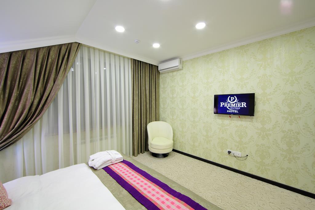 Premier Hotel Bishkek Exterior photo