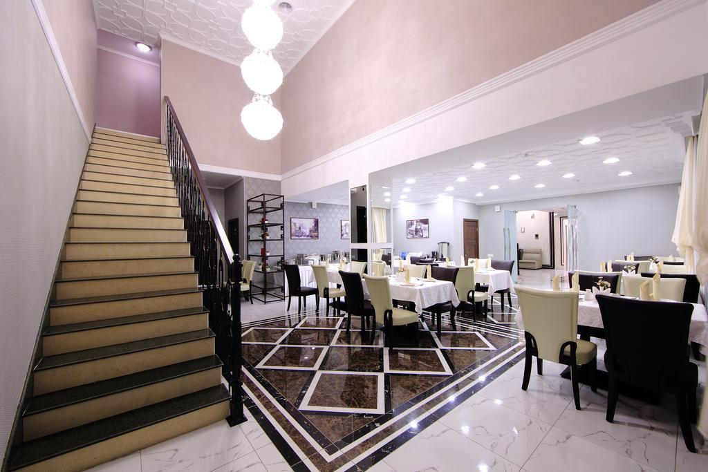 Premier Hotel Bishkek Exterior photo